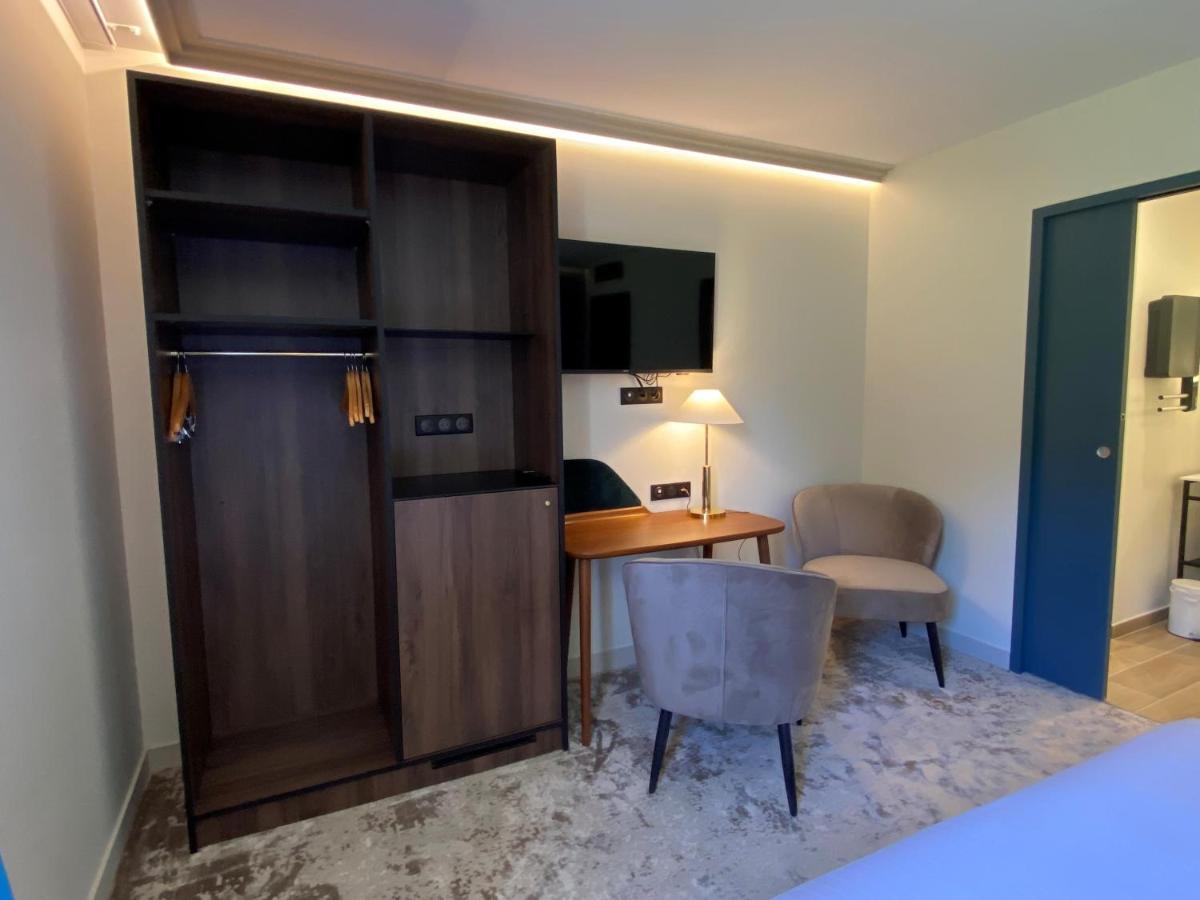 Comfort Room